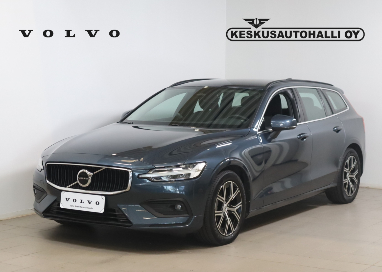 VOLVO V60 2023