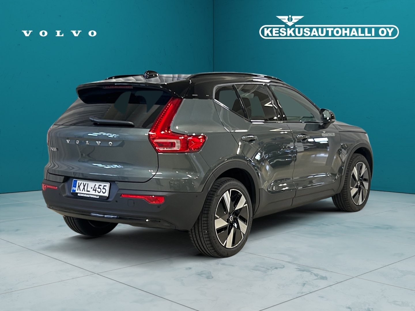 VOLVO EX40 2026