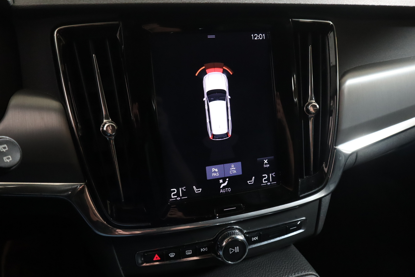 VOLVO V90 Cross Country 2018