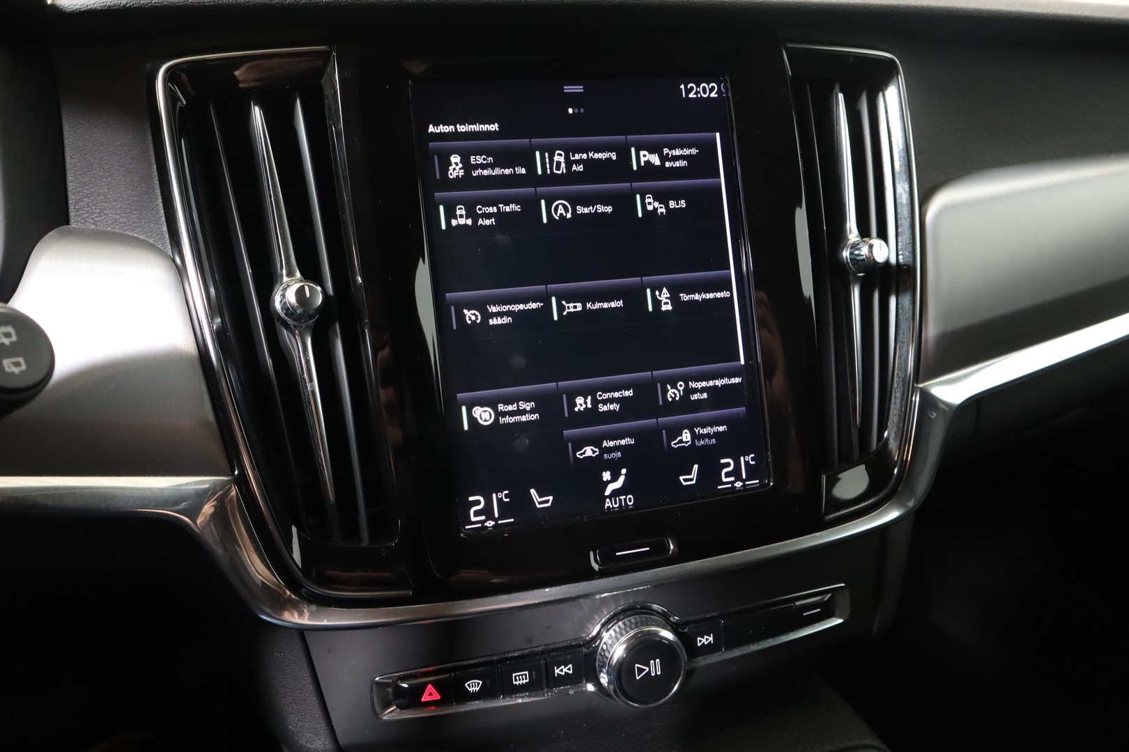 VOLVO V90 Cross Country 2018