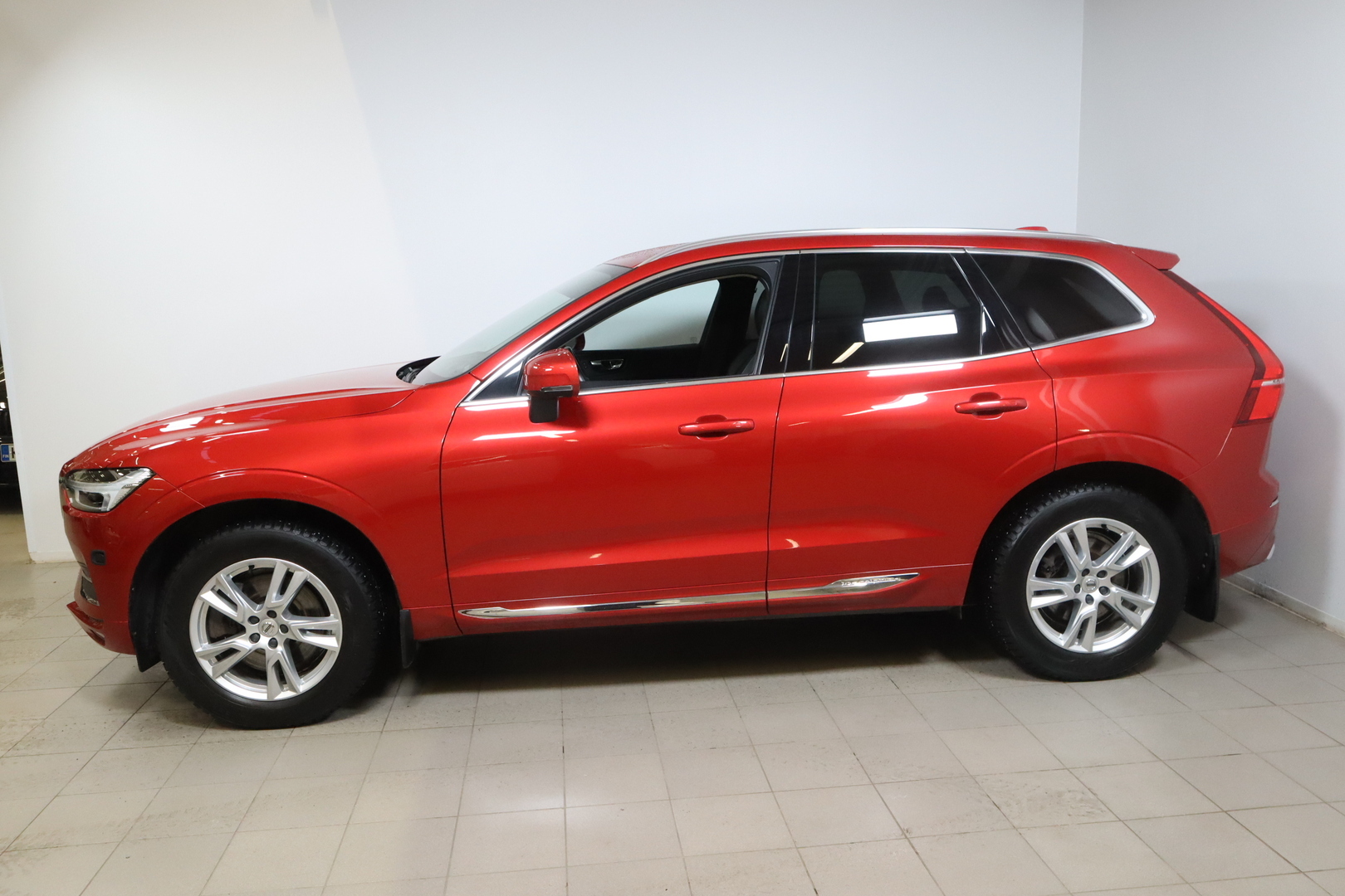 VOLVO XC60 2018