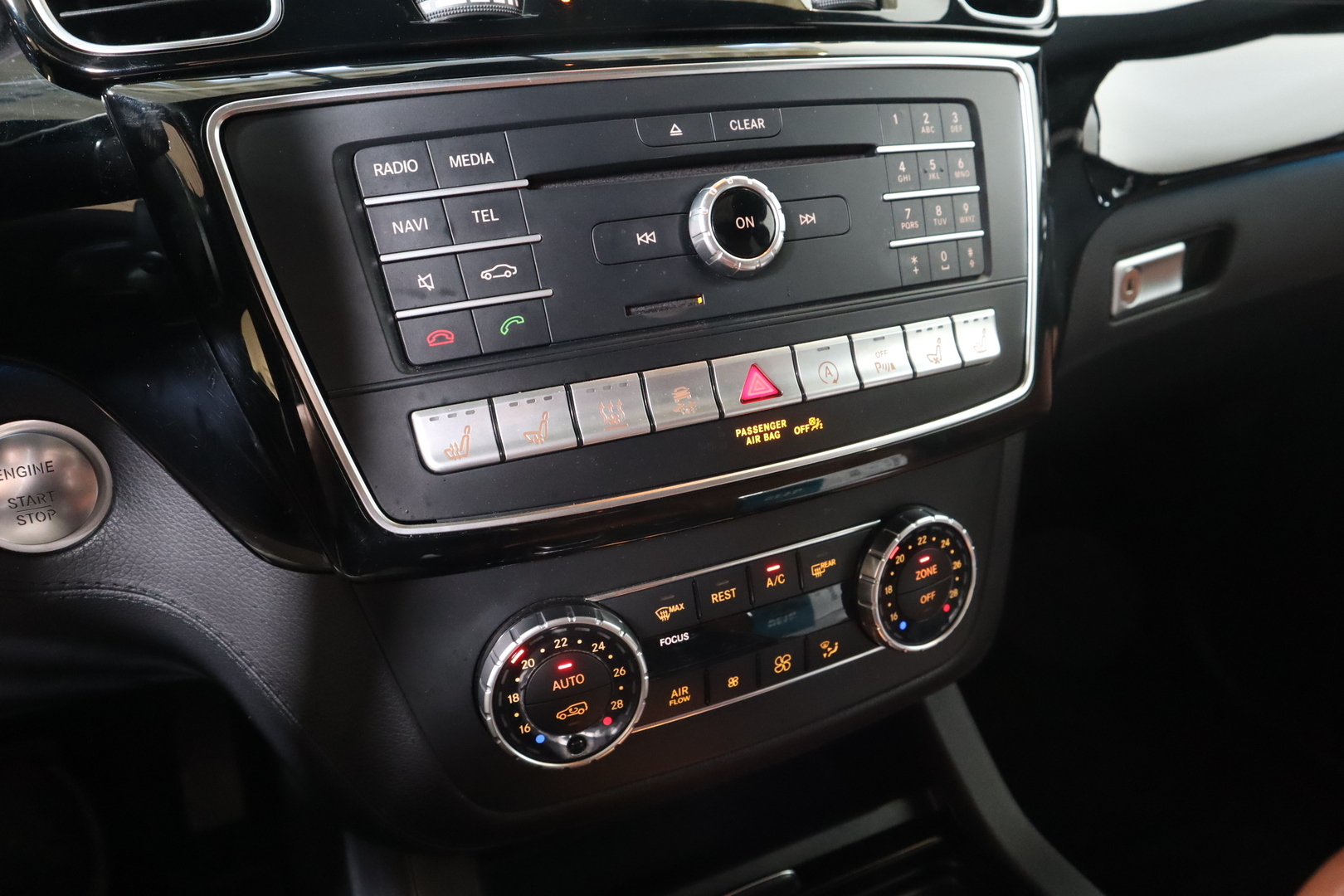 MERCEDES-BENZ GLS 2017