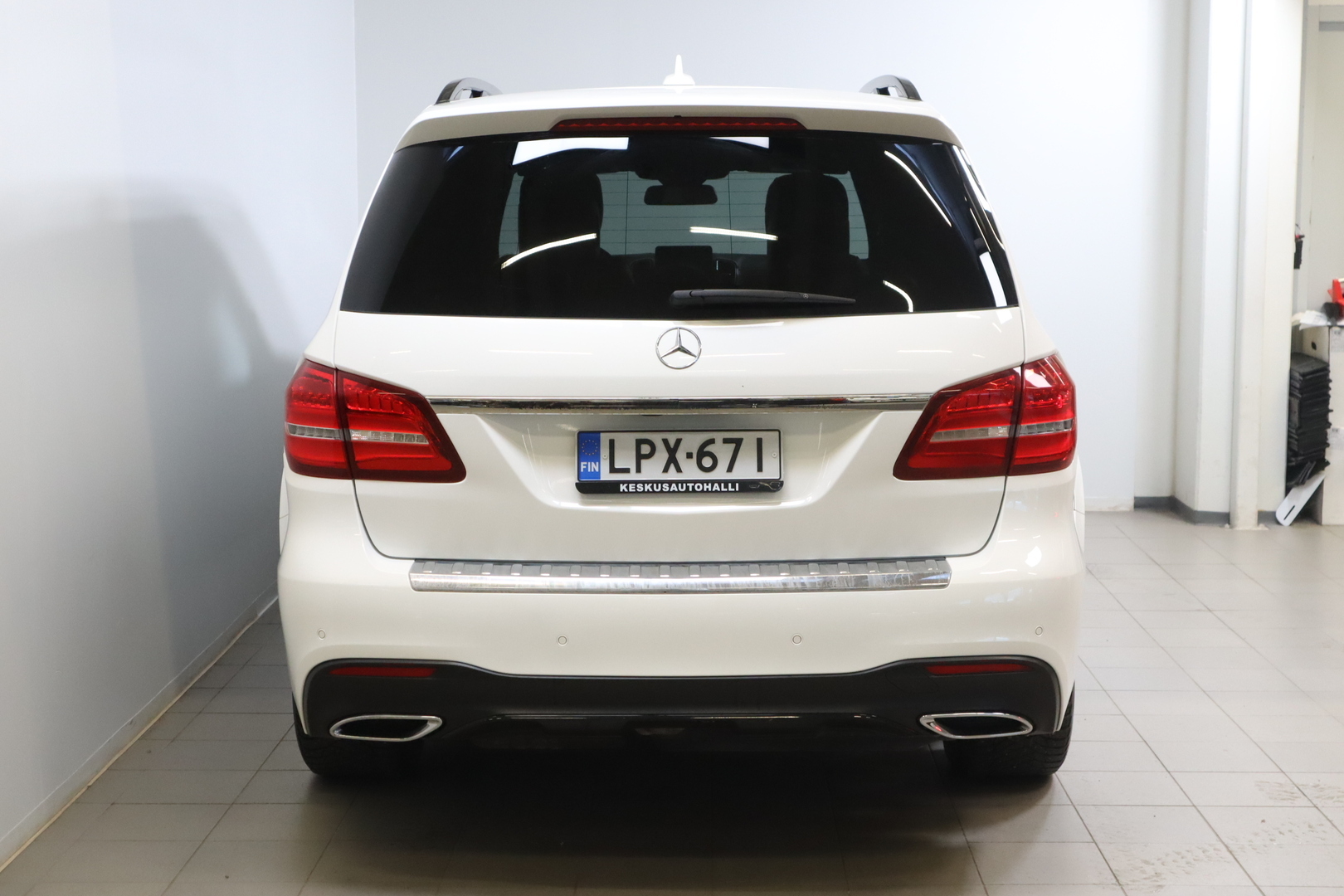 MERCEDES-BENZ GLS 2017