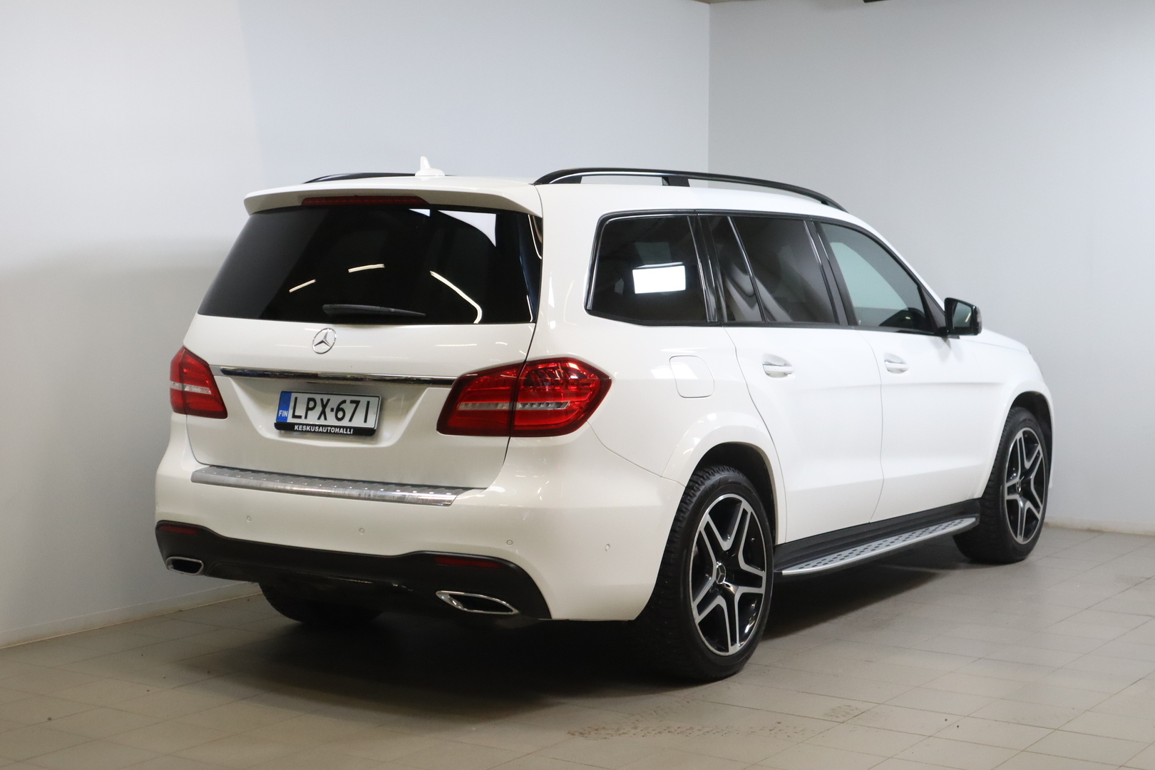 MERCEDES-BENZ GLS 2017