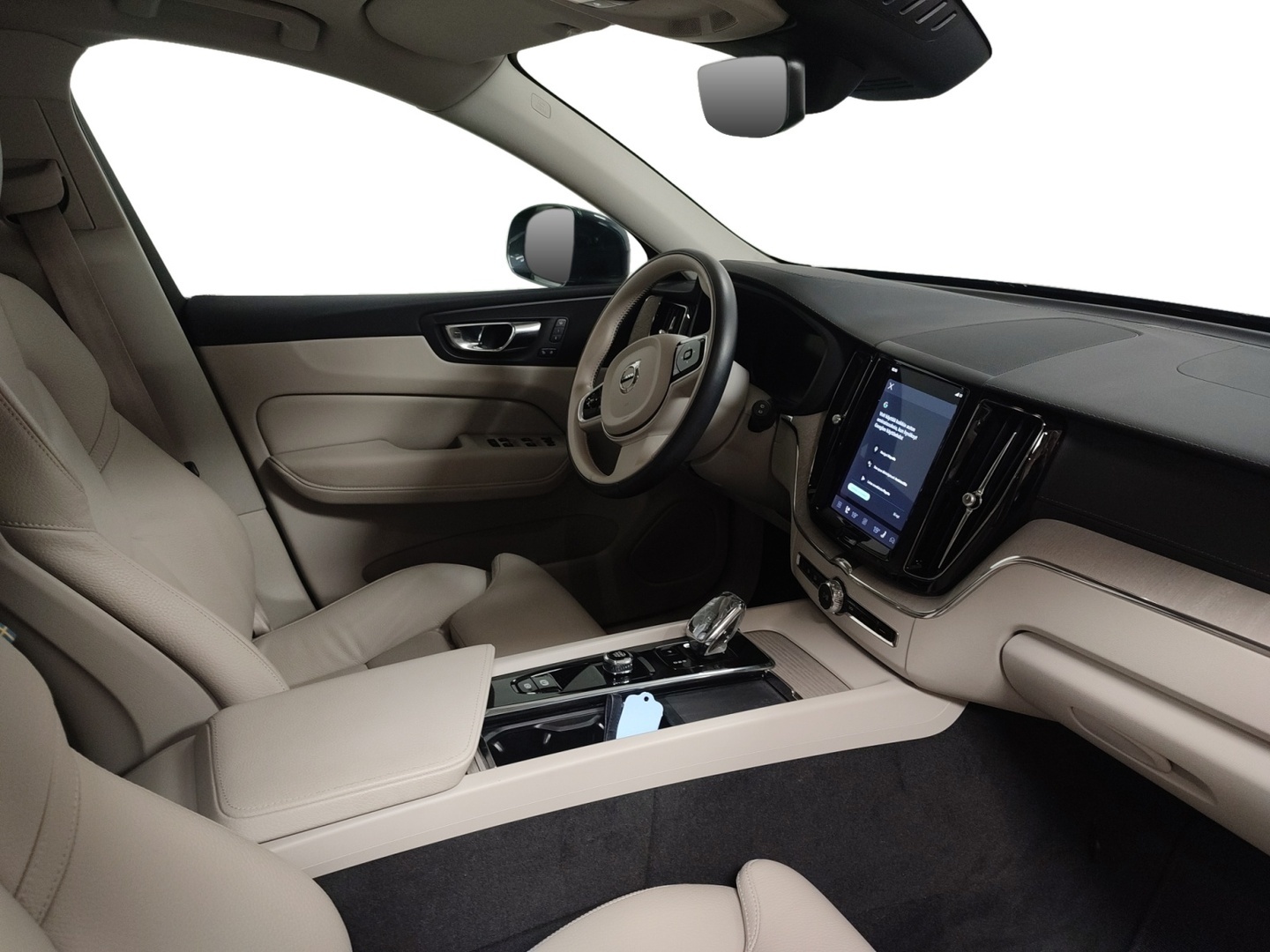 VOLVO XC60 2022