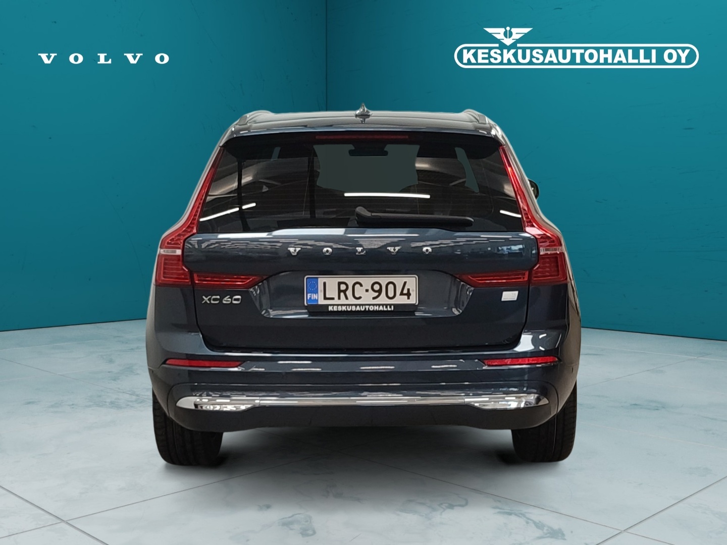 VOLVO XC60 2022