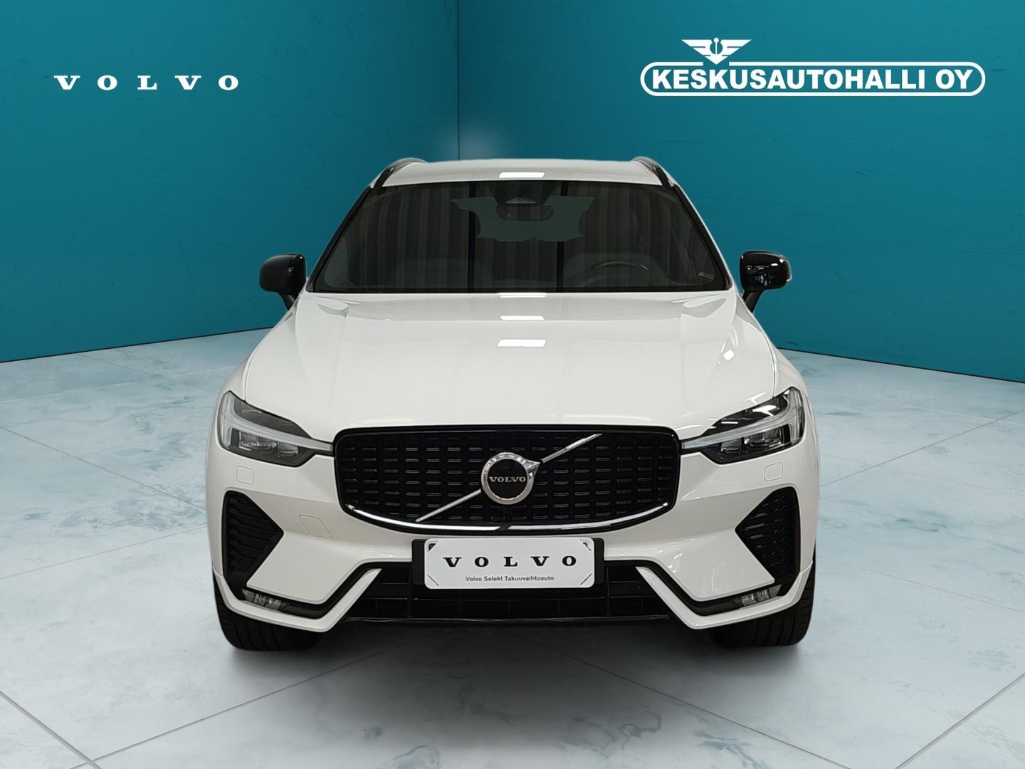 VOLVO XC60 2022