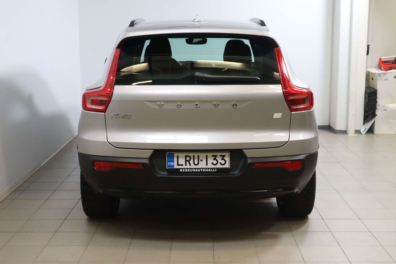 VOLVO XC40 2023