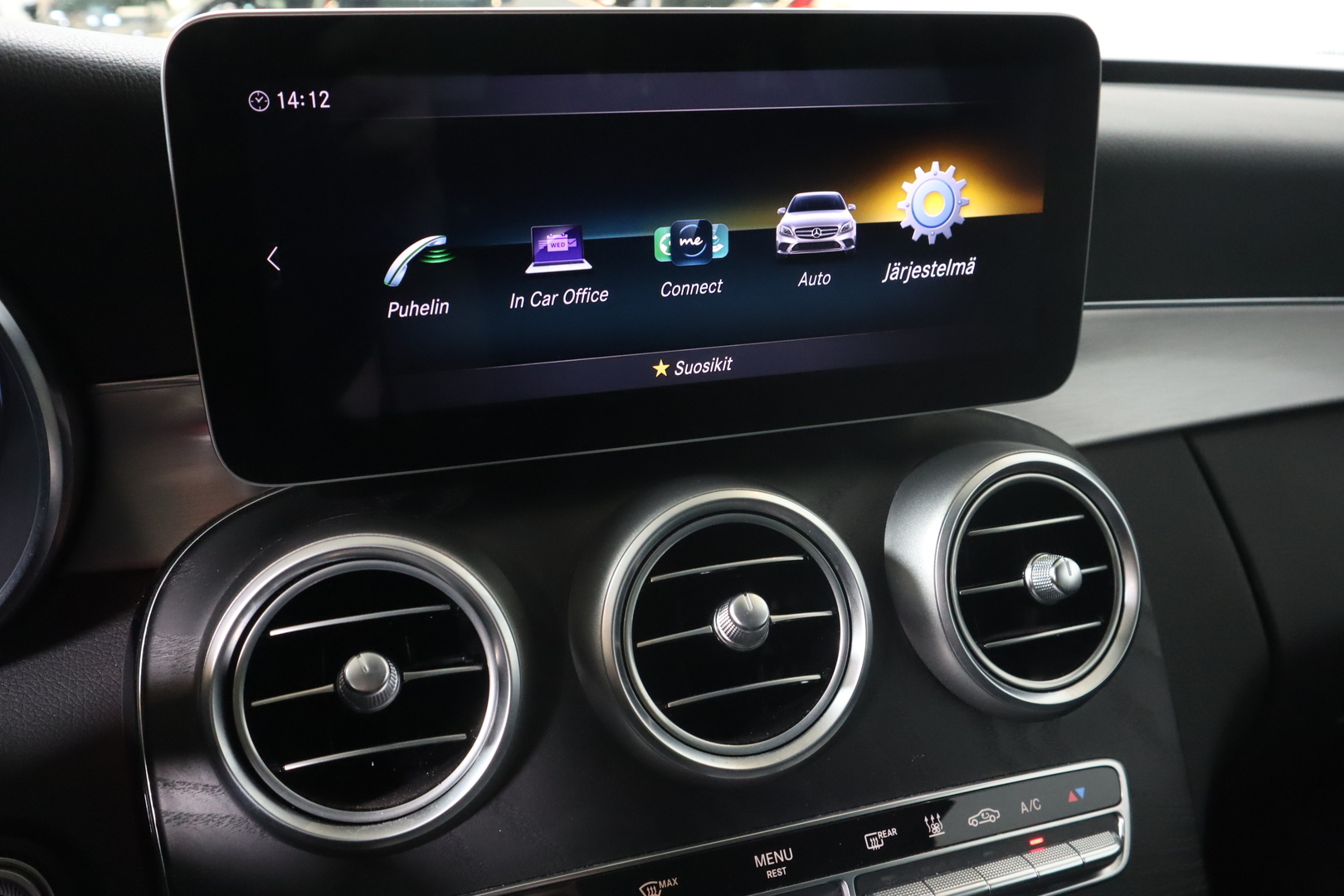 MERCEDES-BENZ C 2020