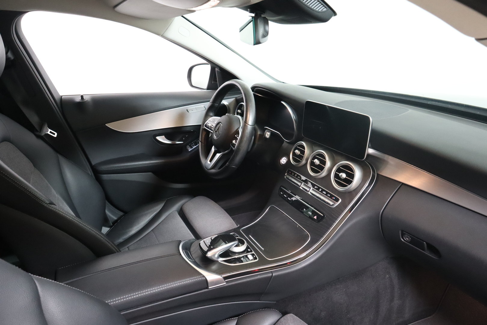 MERCEDES-BENZ C 2020