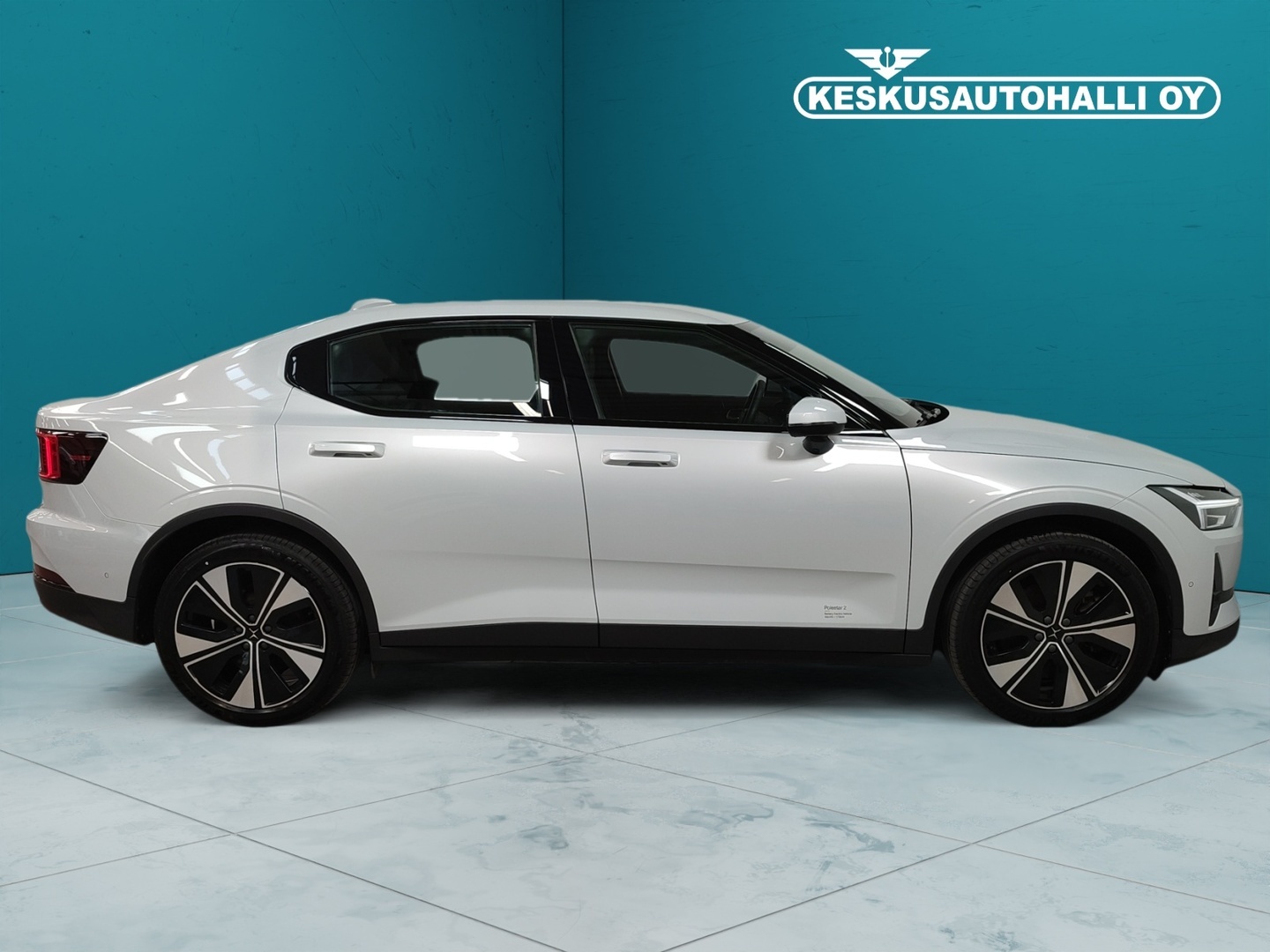 POLESTAR 2 2023