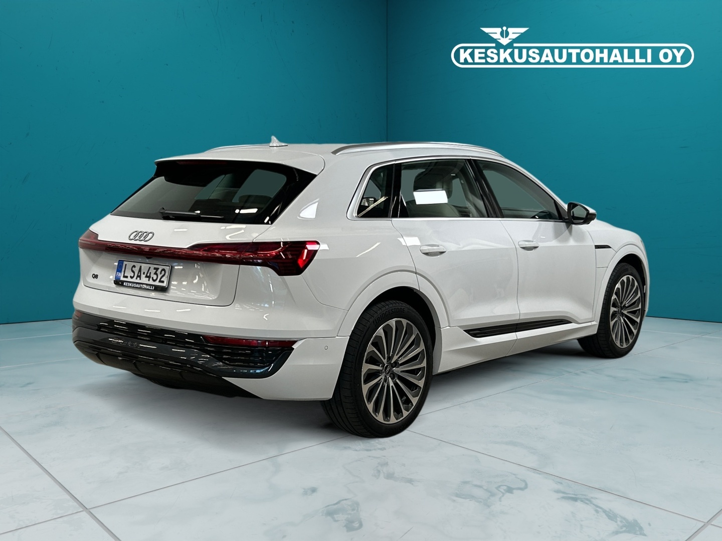 AUDI Q8 e-tron 2023