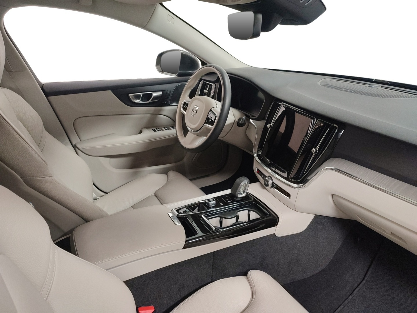 VOLVO V60 2026