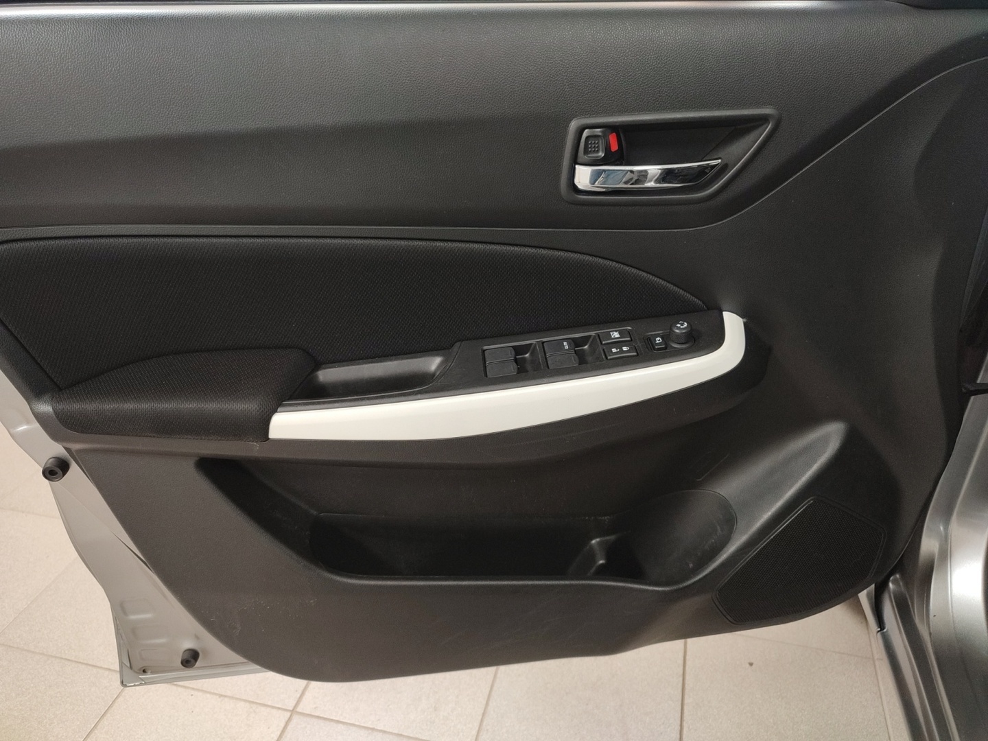 SUZUKI Swift 2019