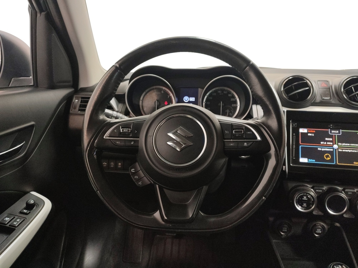 SUZUKI Swift 2019