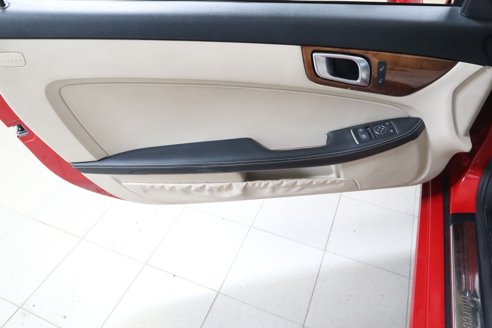 MERCEDES-BENZ SLK Avoauto 2011