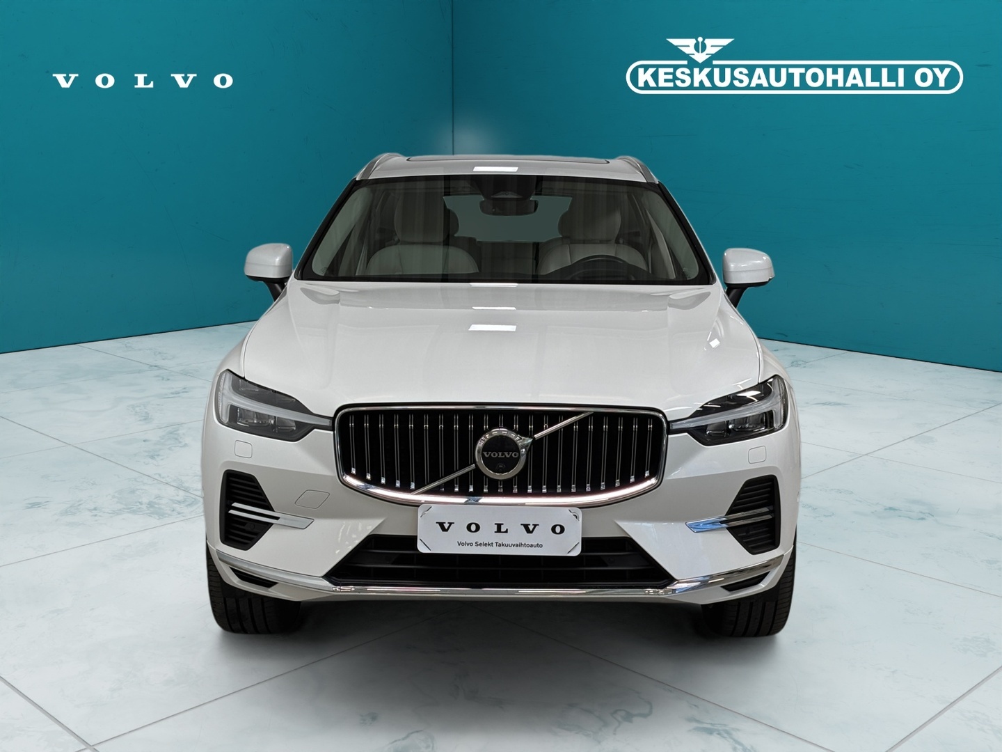 VOLVO XC60 2023