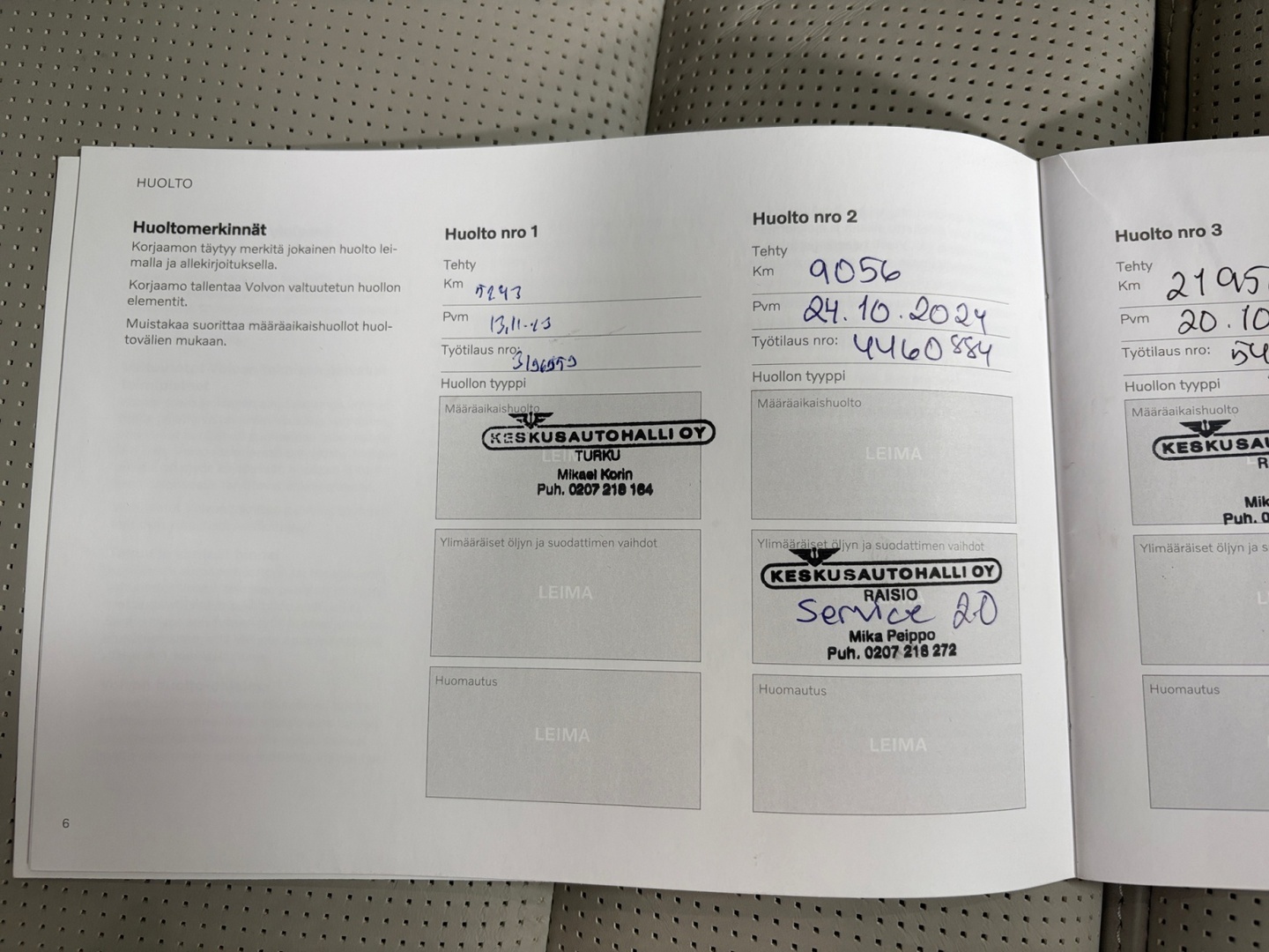 VOLVO XC60 2023