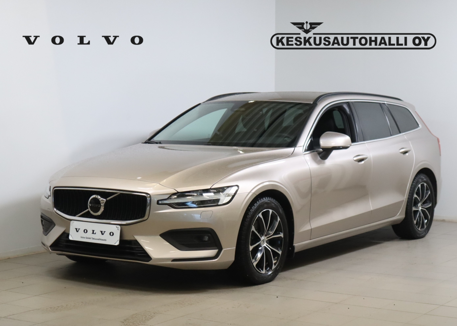 VOLVO V60 2023