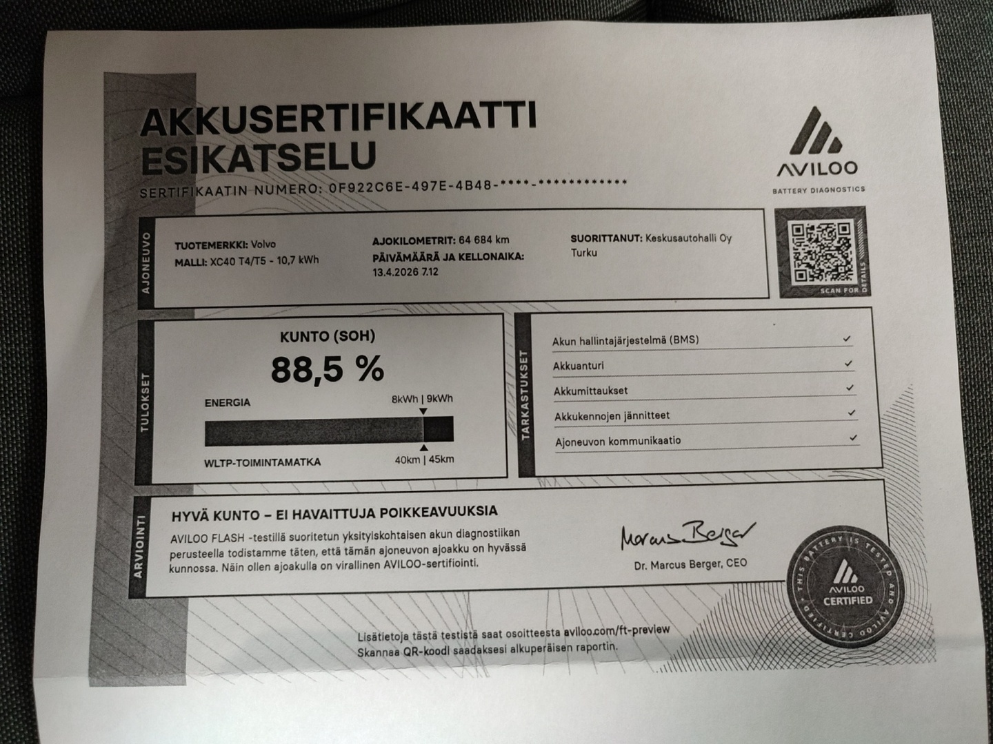 VOLVO XC40 2023