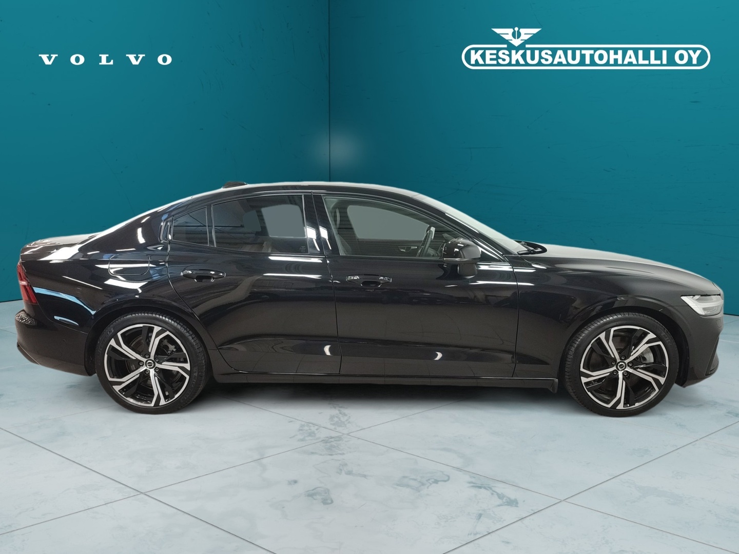 VOLVO S60 2024