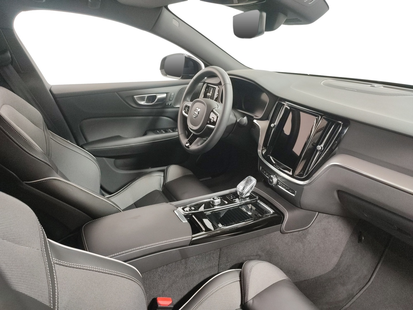 VOLVO S60 2024