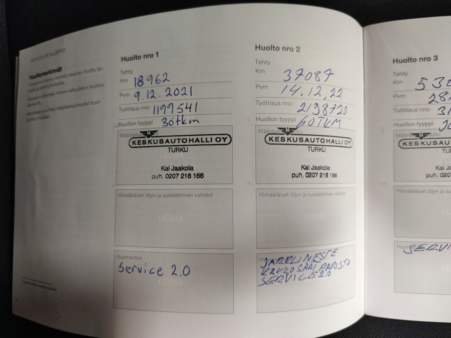 VOLVO XC40 2021