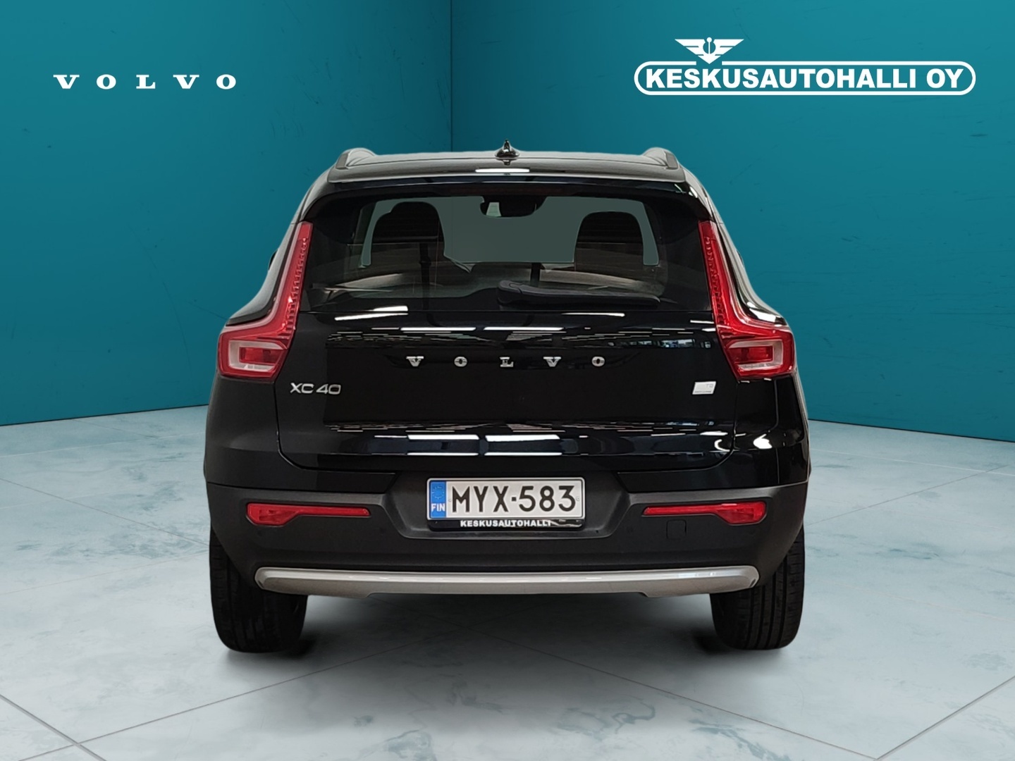 VOLVO XC40 2021