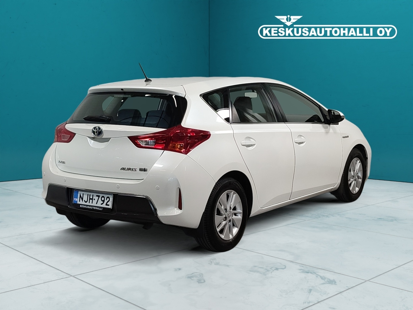 TOYOTA Auris 2013