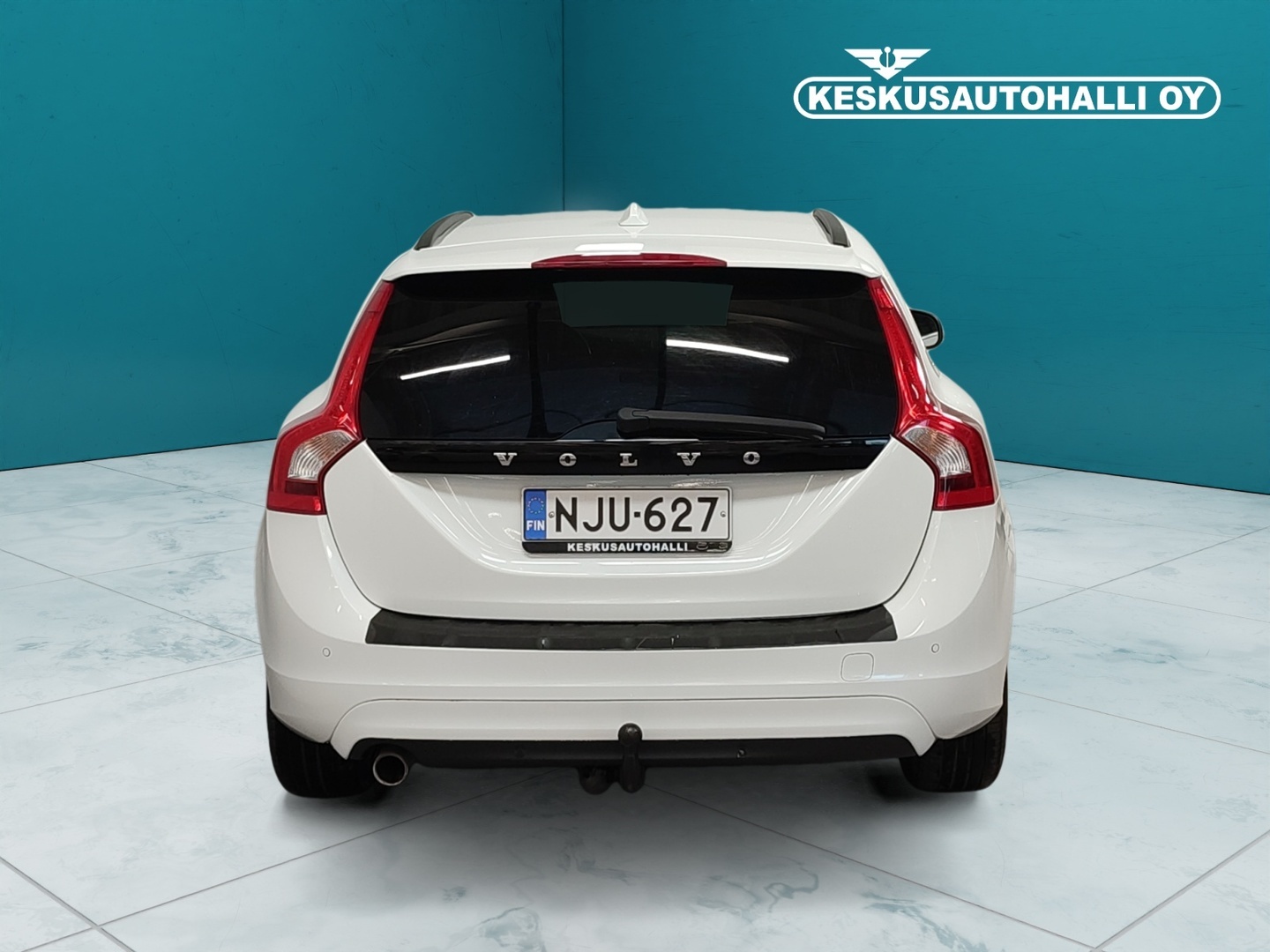 VOLVO V60 2016