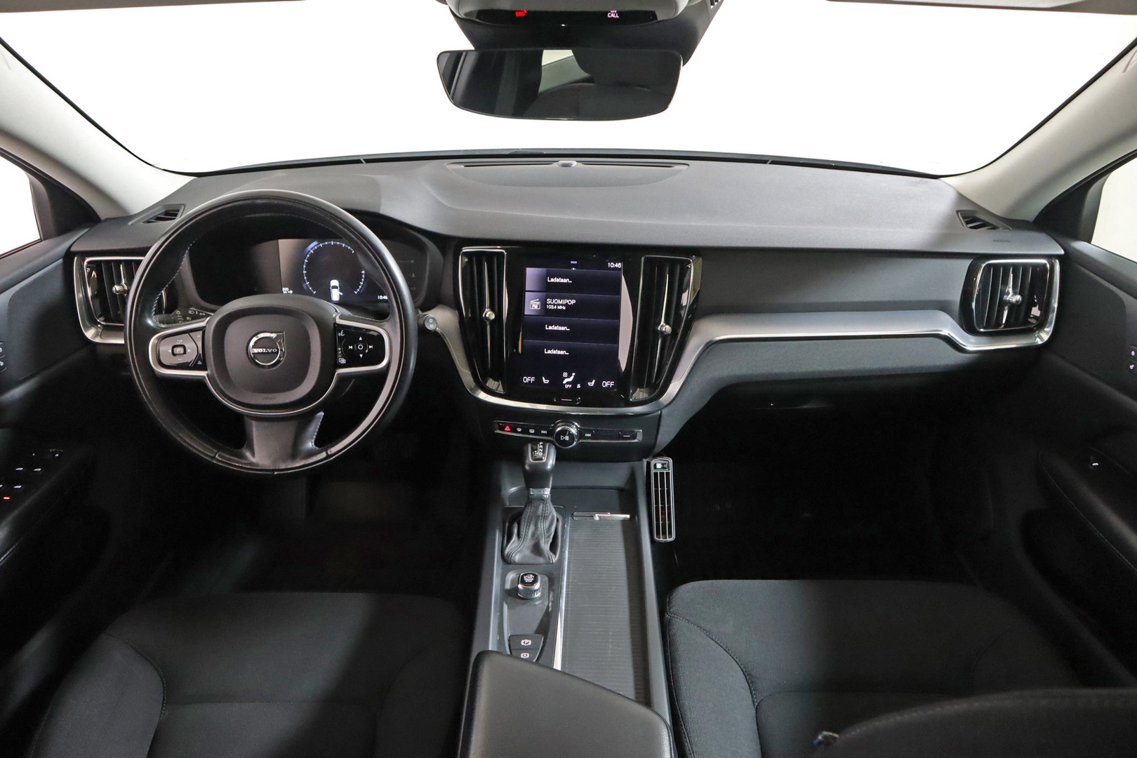 VOLVO V60 2019