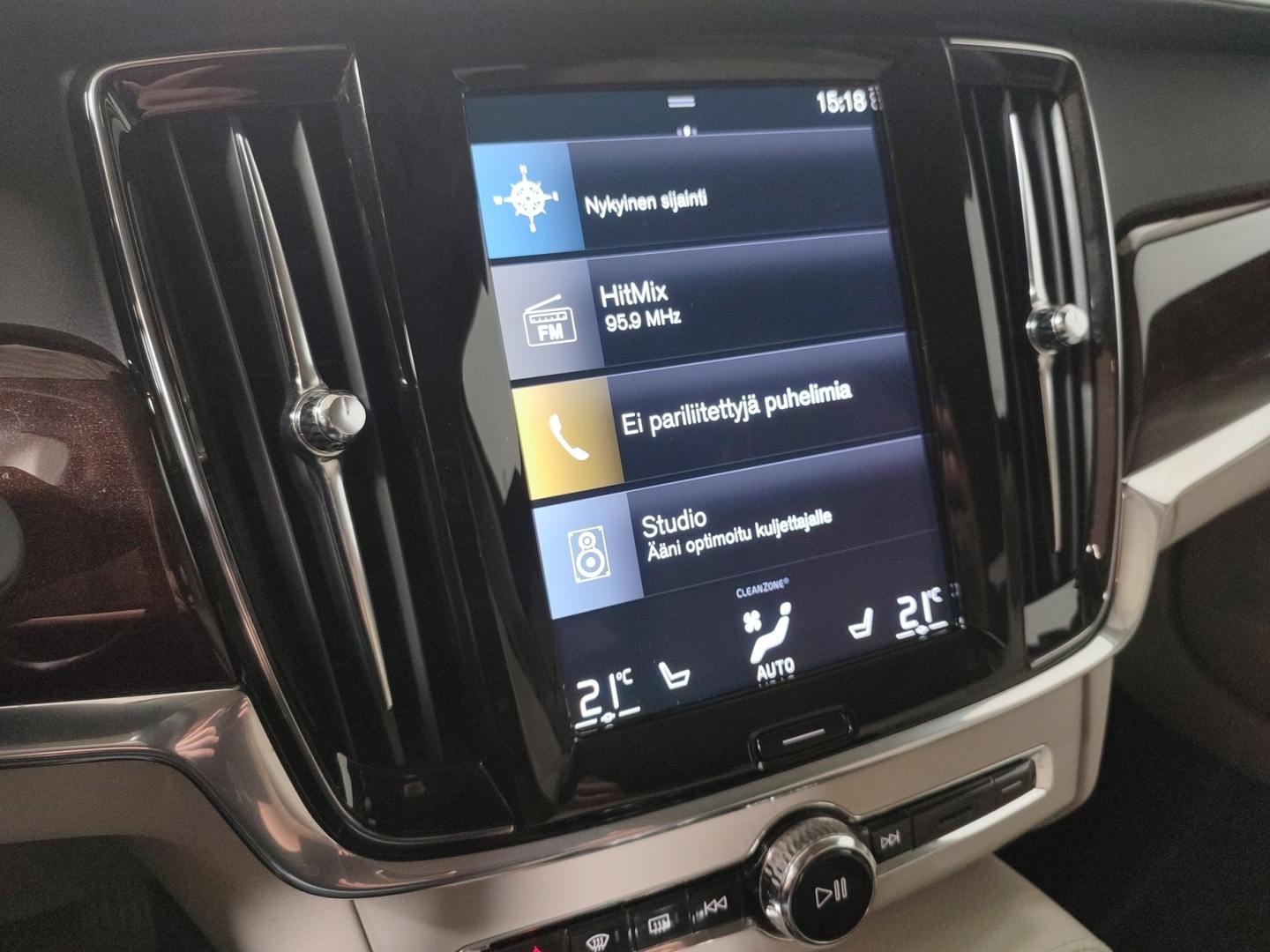 VOLVO V90 2020