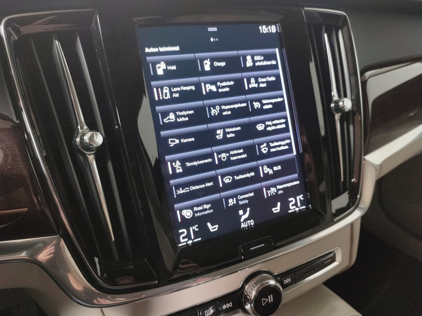 VOLVO V90 2020