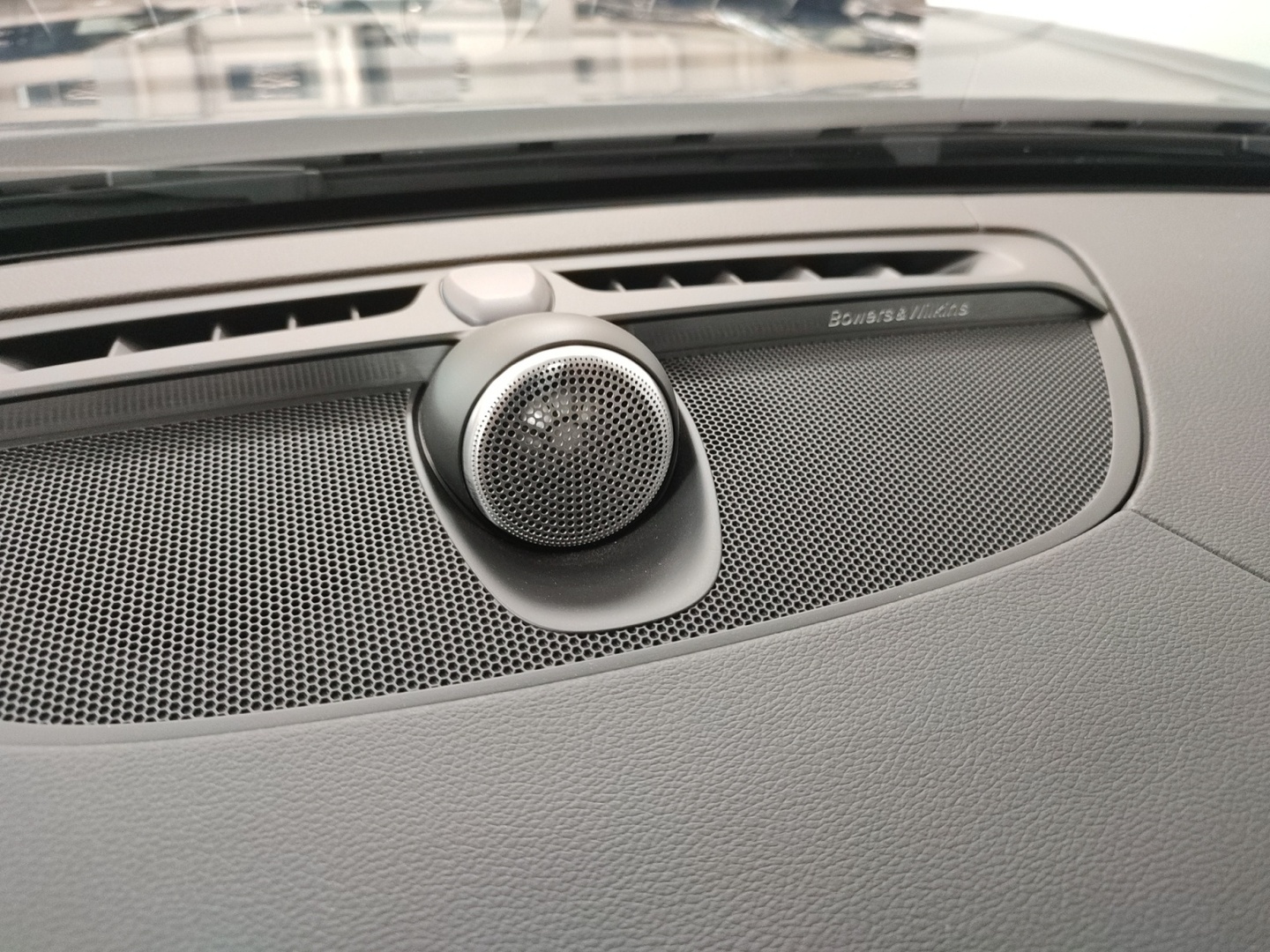 VOLVO V90 2020