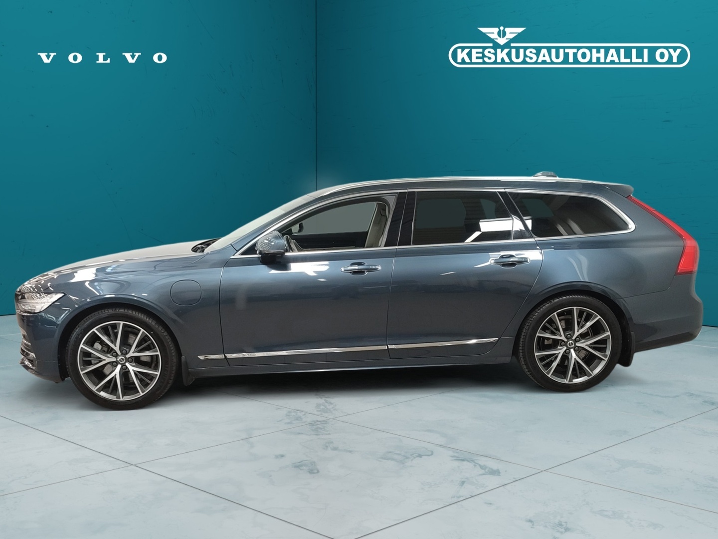 VOLVO V90 2020