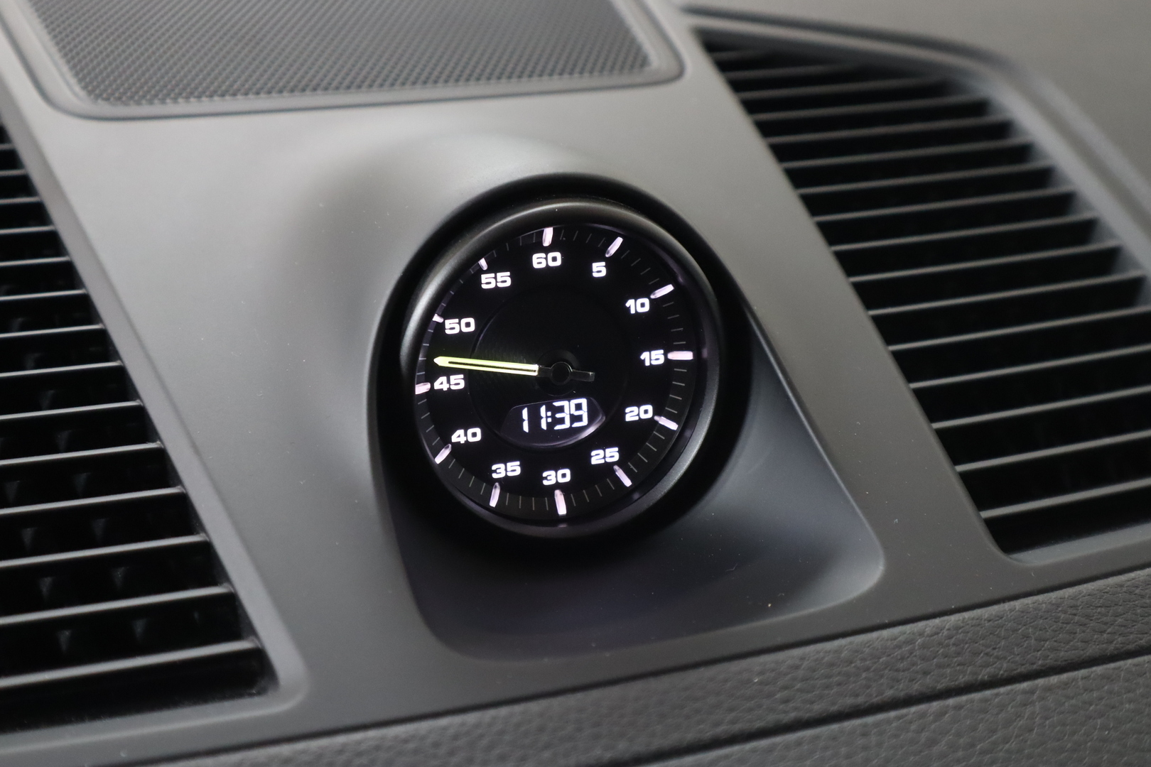 PORSCHE Cayenne 2022