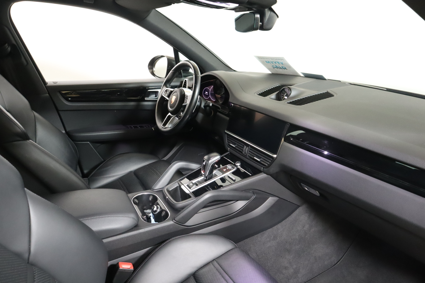 PORSCHE Cayenne 2022