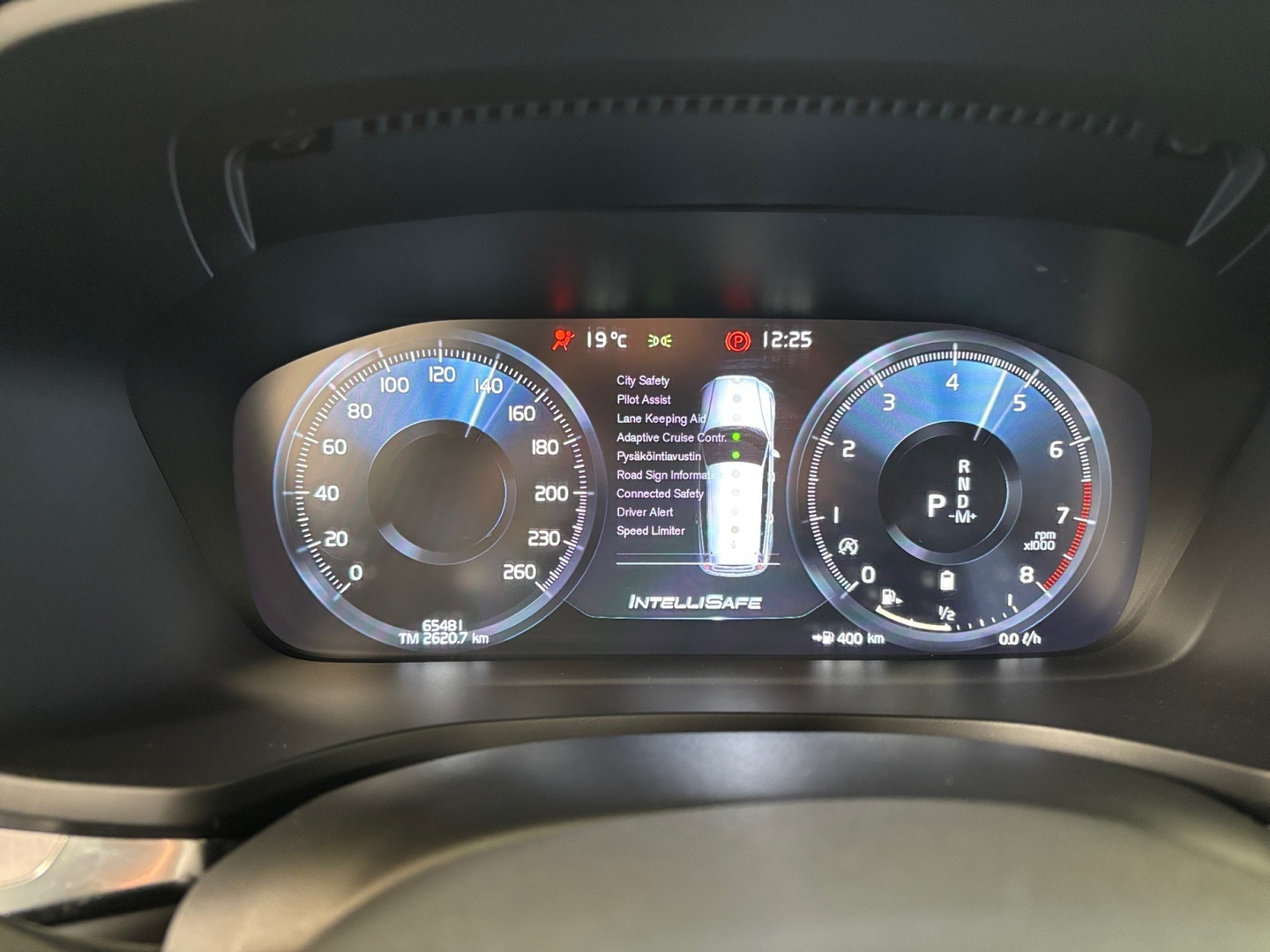 VOLVO V60 2022