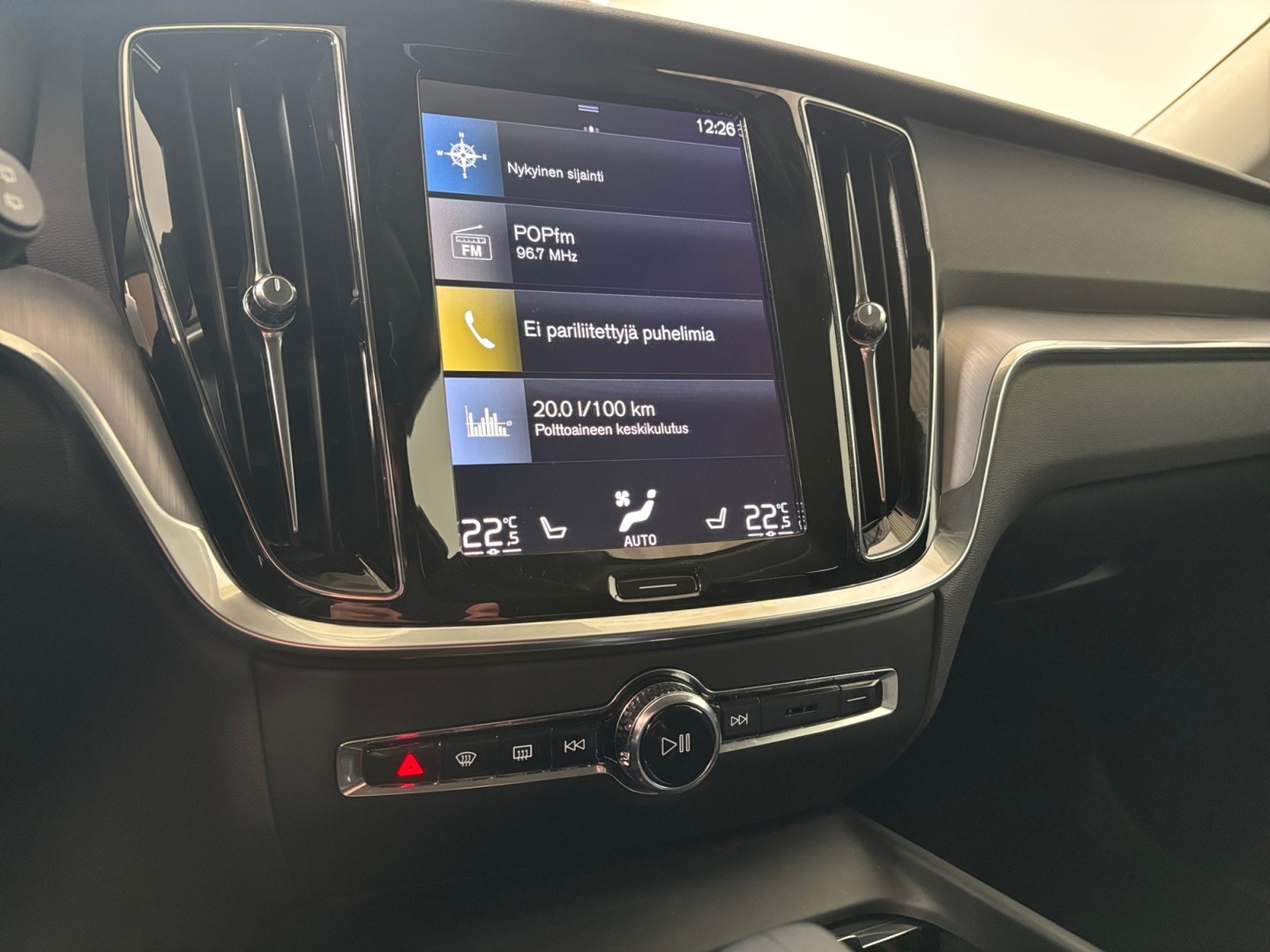 VOLVO V60 2022