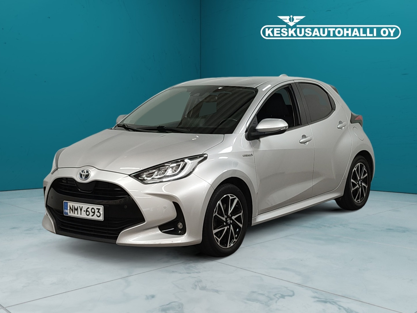 TOYOTA Yaris 2021