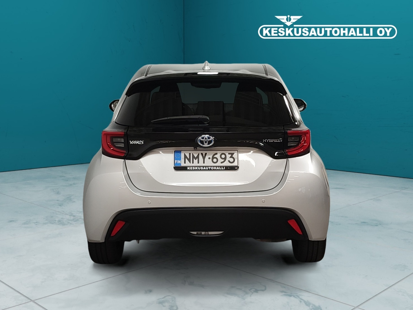TOYOTA Yaris 2021