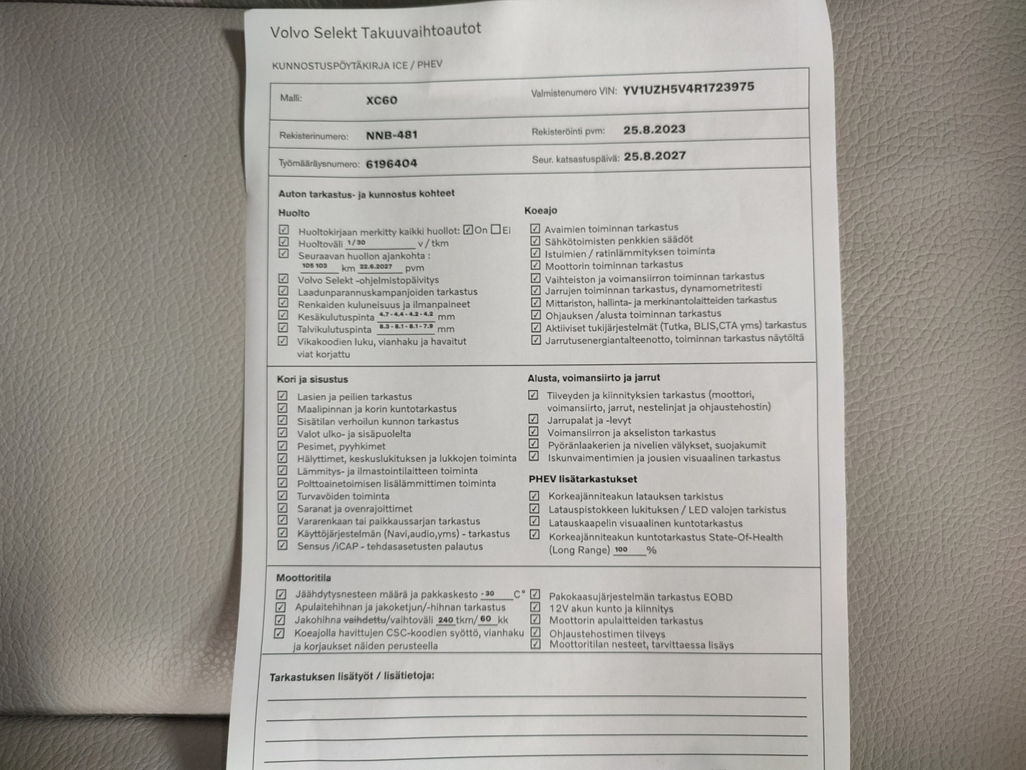 VOLVO XC60 2024