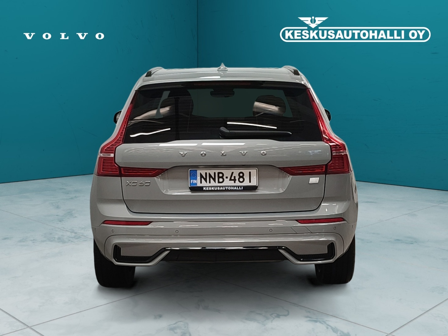VOLVO XC60 2024
