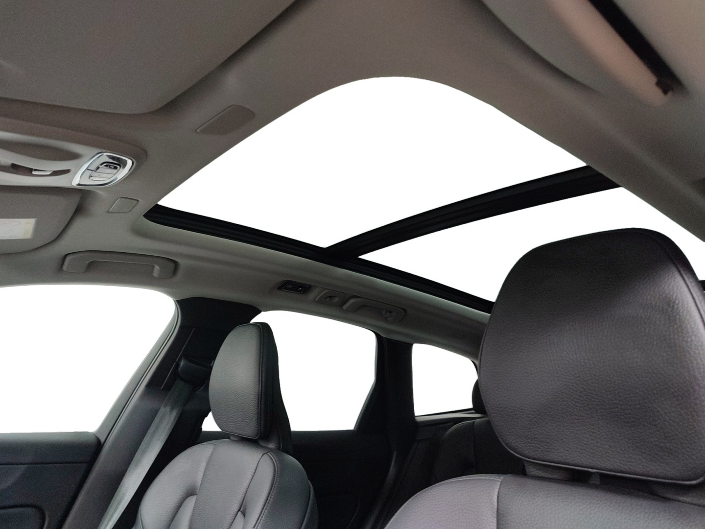 VOLVO XC60 2021