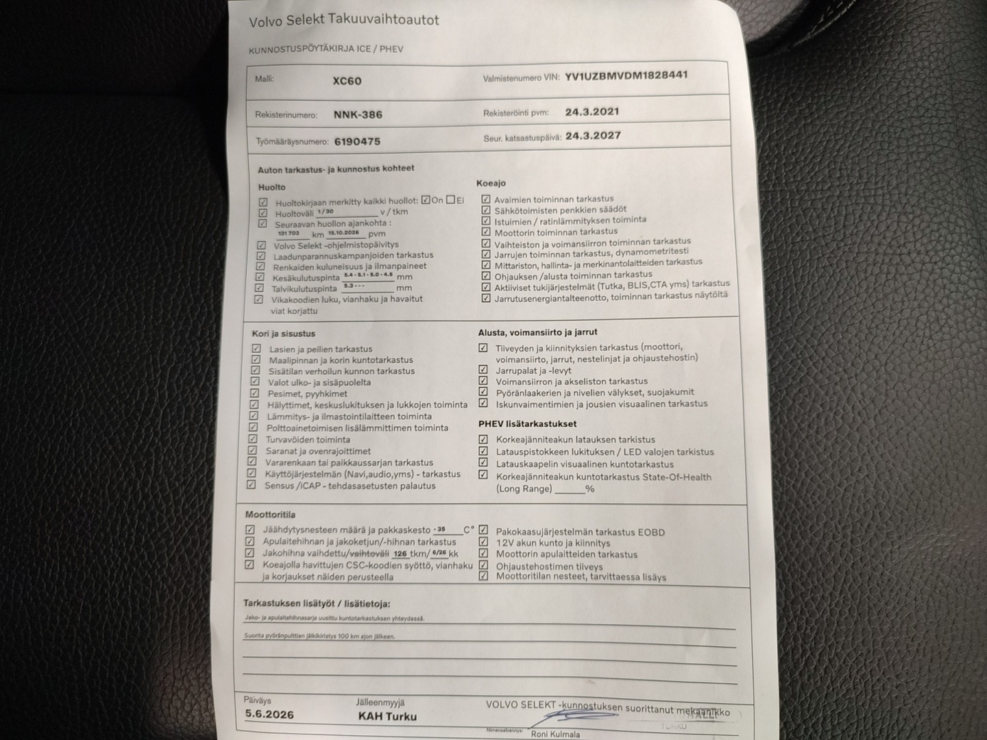 VOLVO XC60 2021