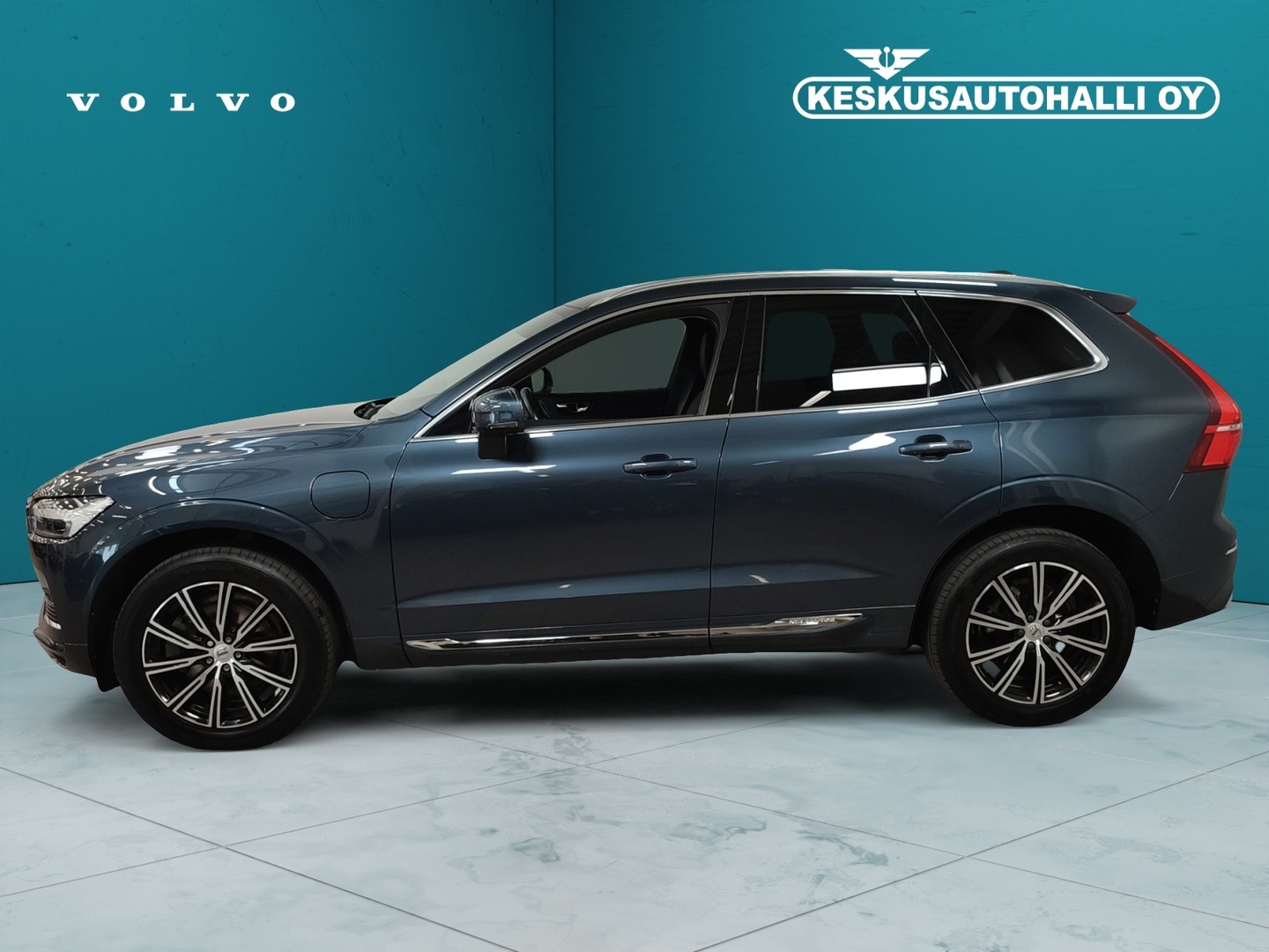 VOLVO XC60 2021