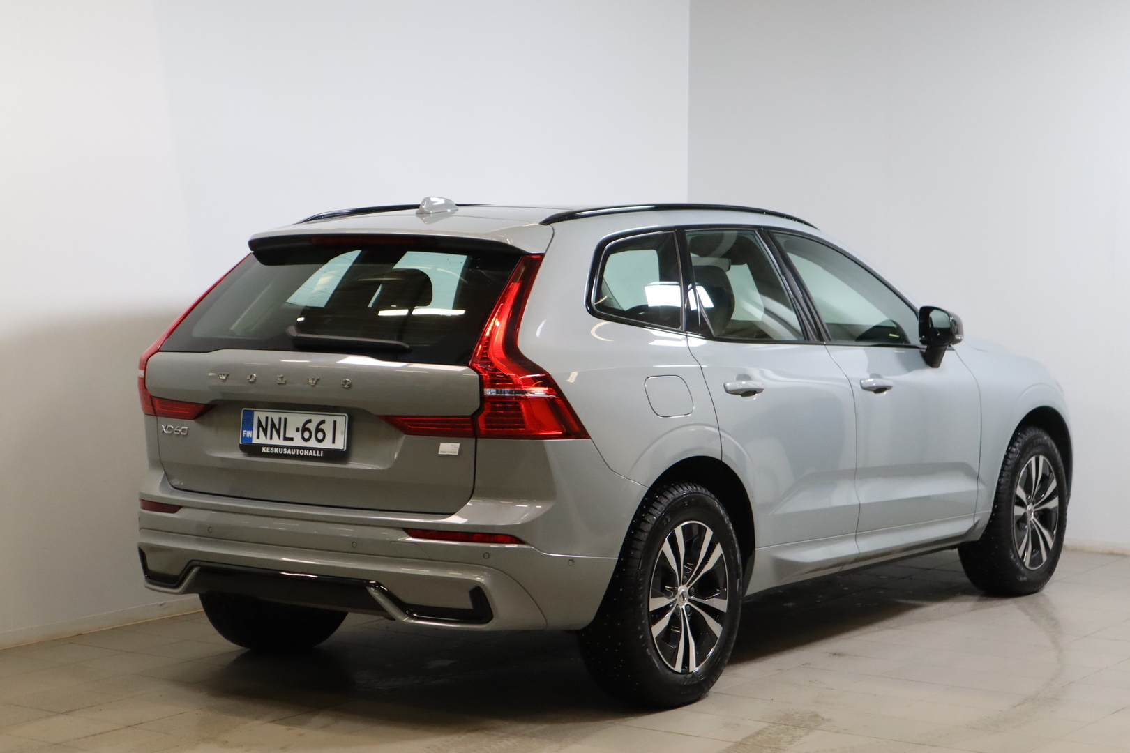 VOLVO XC60 2024