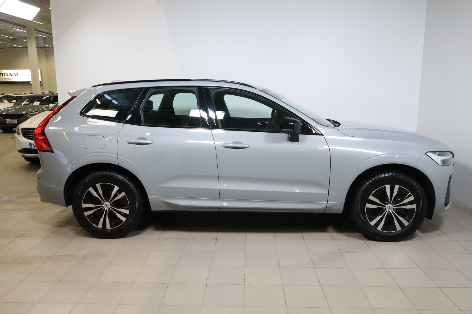 VOLVO XC60 2024