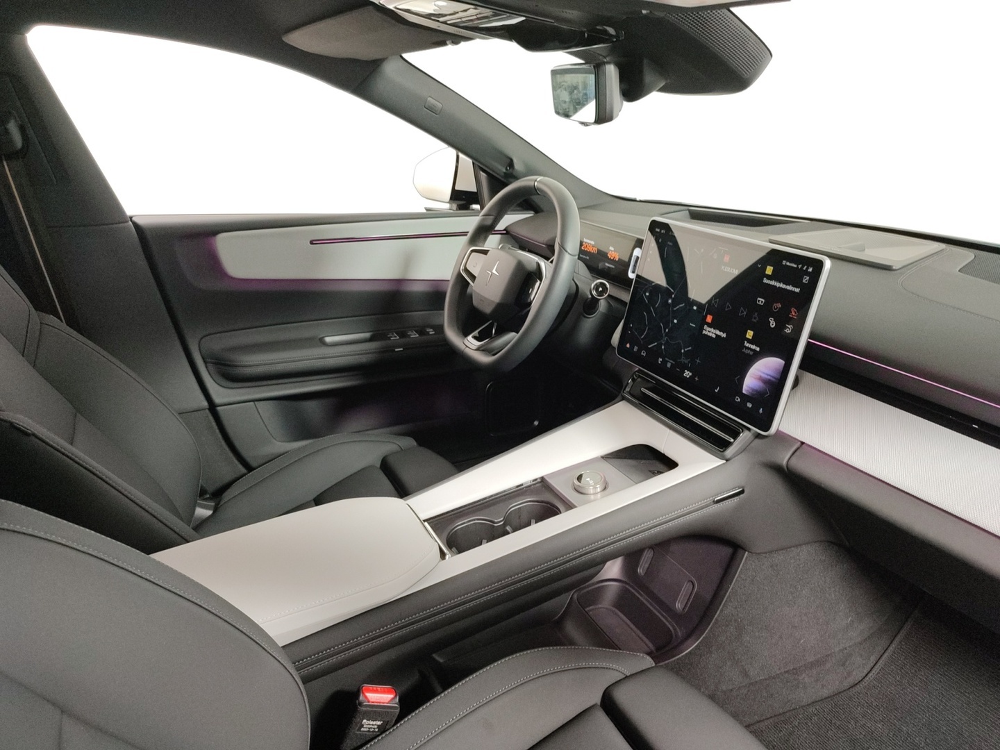 POLESTAR 4 2025
