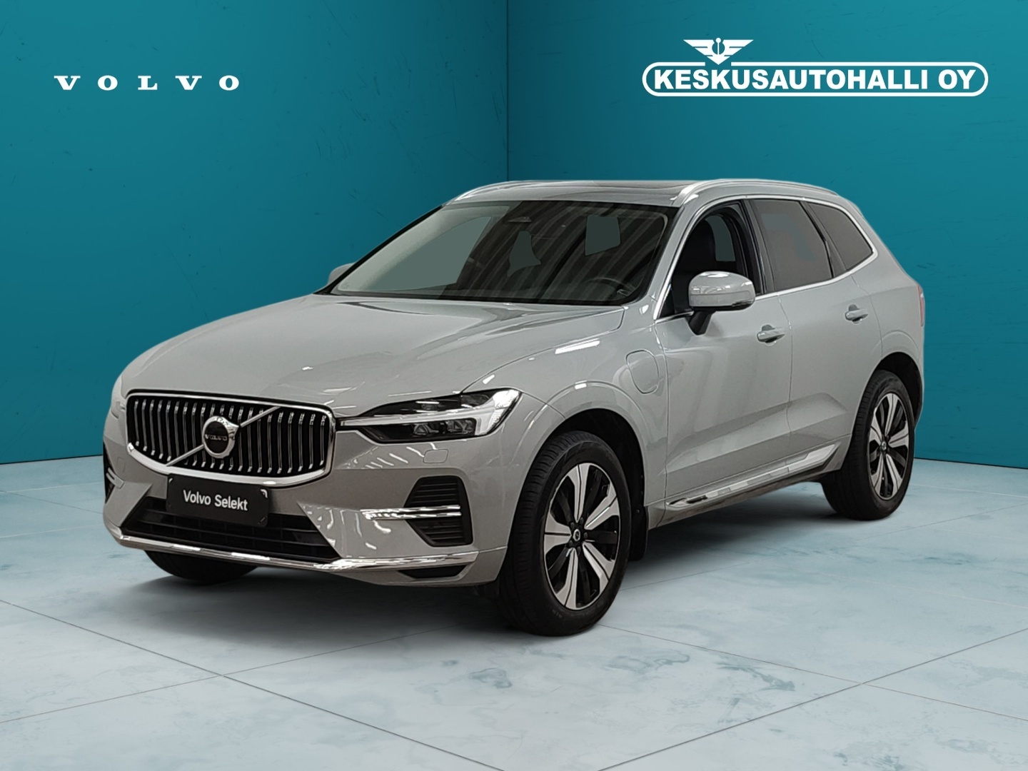 VOLVO XC60 2025